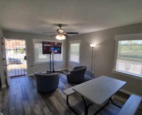 LYNN LIVING ROOM (1)